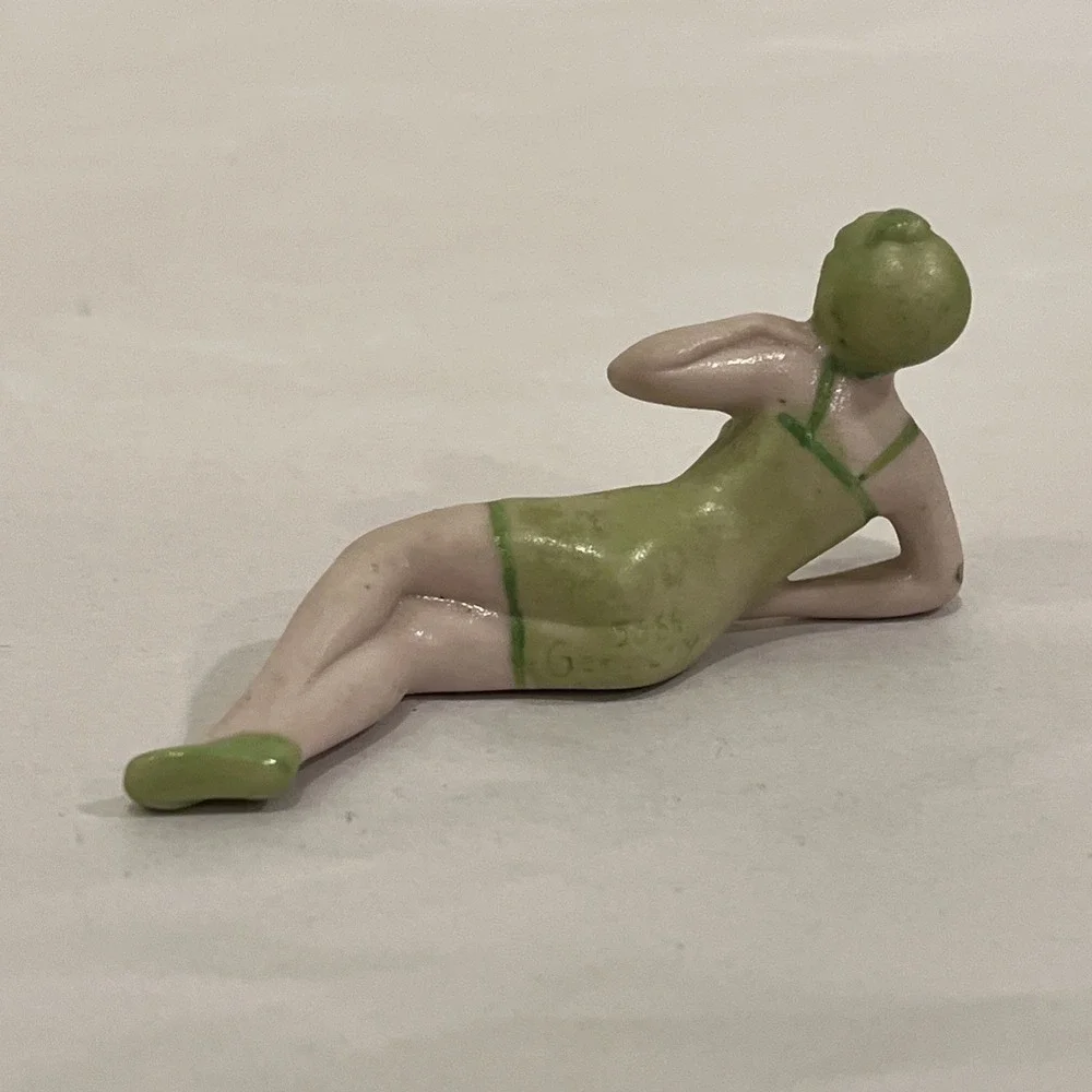 Antique German Art Deco Bisque Bathing Beauty Green Suit Cap Laying Germany 5684